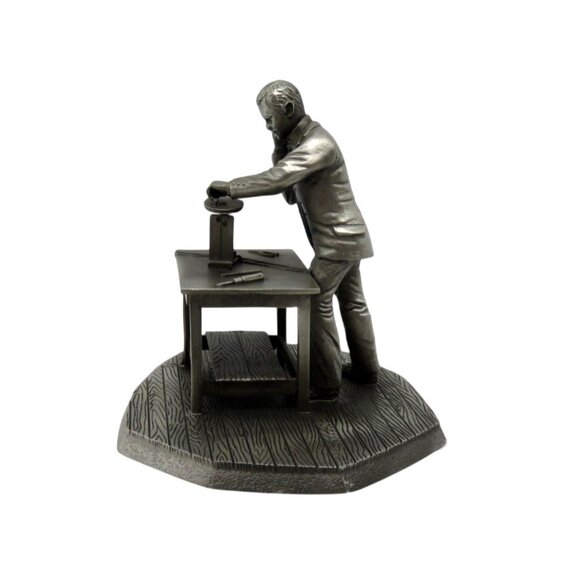 DEUTSCHES MUSEUM Pewter Inventor Guglielmo Marconi Vintage Figurine - Picture 5 of 11